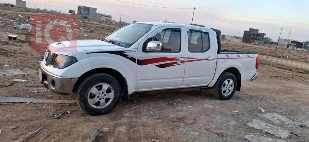 نيسان نافارا